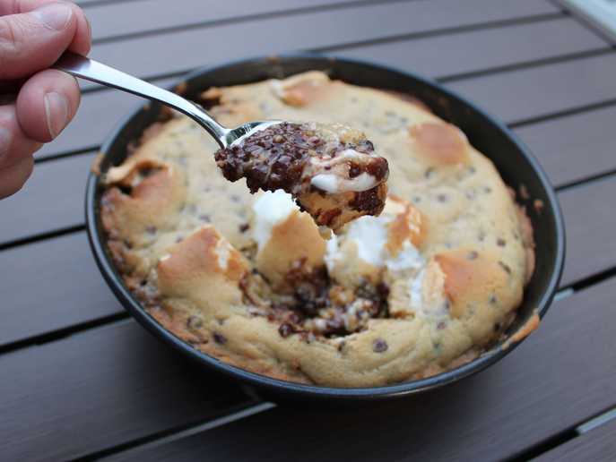 Giant Chocolate Chip Cookies. - Half Baked Harvest